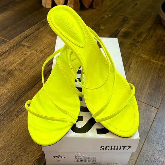 NEW Schutz Neon Yellow Kitten Heel Sandals - Picture 4 of 7